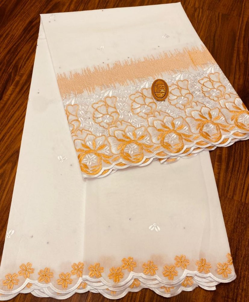 Voile suisse brodé — blanc & orange